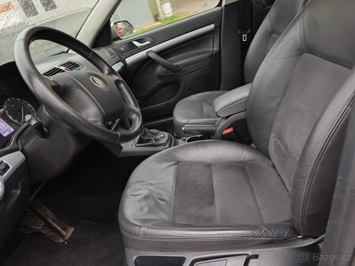 Škoda Octavia 2 Scout tdi - 4