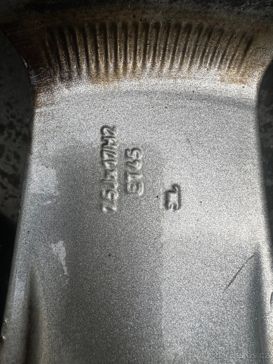 Kola s pneu 225/45r17 AUDI R17 original 5x112 7.5j - 4