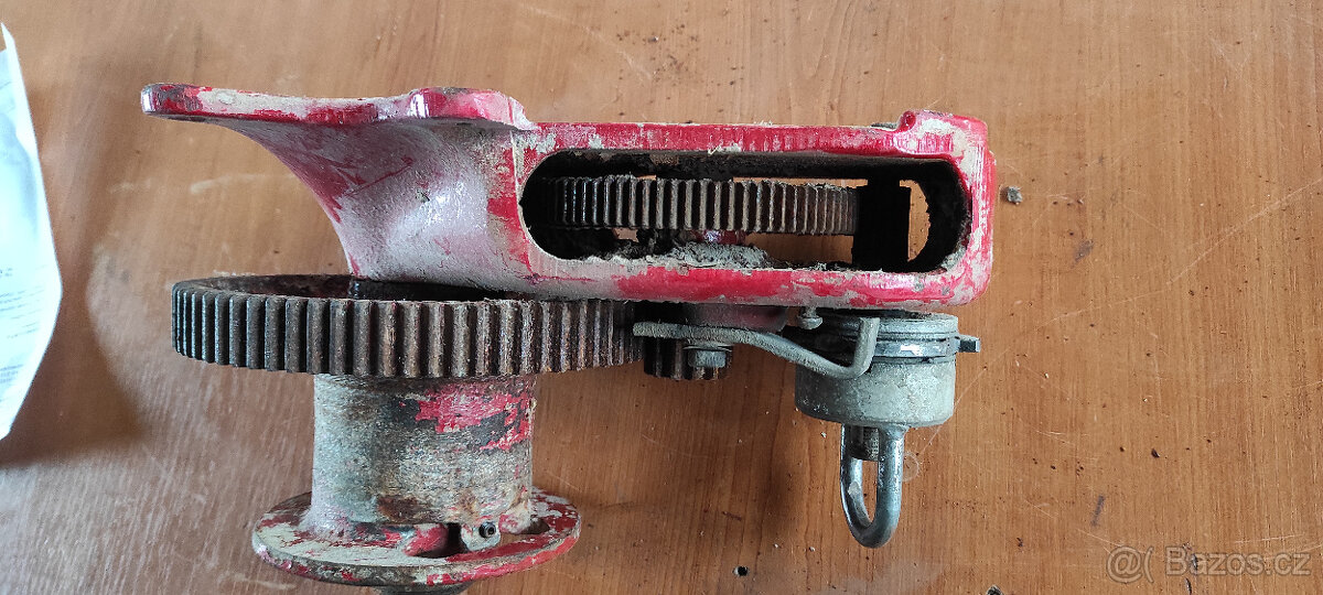 Převodovka s navijákem - 4