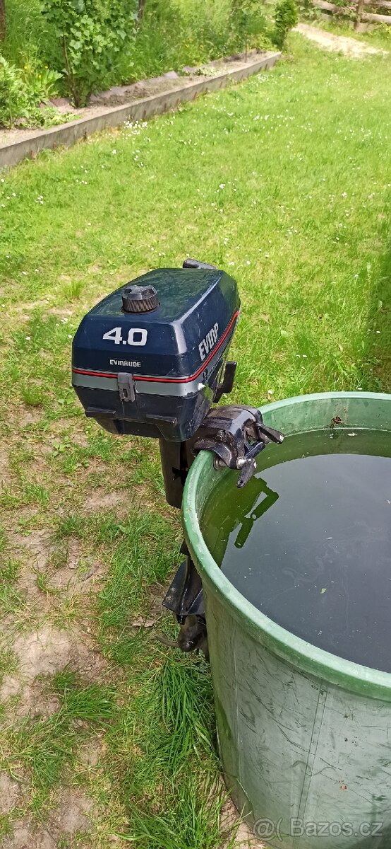 Nafukovací člun - 4