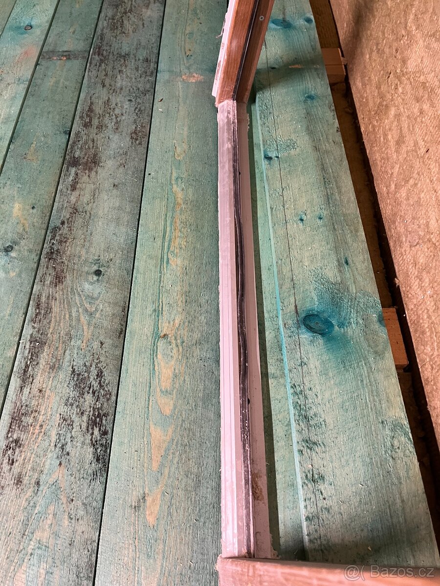 Téměř nepoužité venkovní dveře - 4