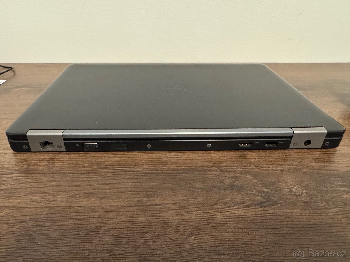 Dell Latitude E5570 - 4