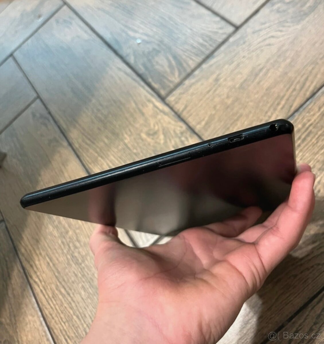 Lenovo tablet- Tab M10 HD - 4