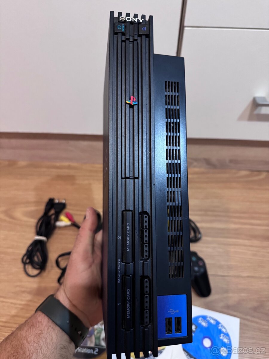 SONY PLAYSTATION 2 FAT. - 4