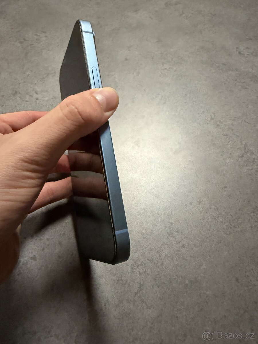 iPhone 14 Plus 128GB modrý - 4