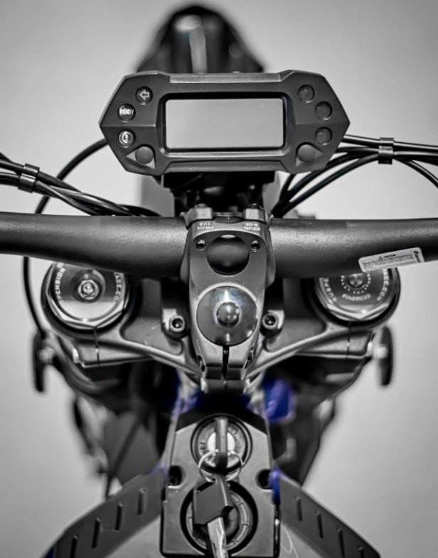 Elektro enduro motorka ViaGo Granada Classic 6,5kW - 4