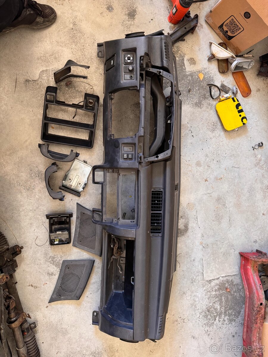 Palubovka Suzuki Swift GTi - 4