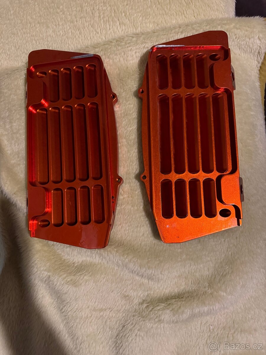 Ktm kryty chladičů xgrip air force - 4