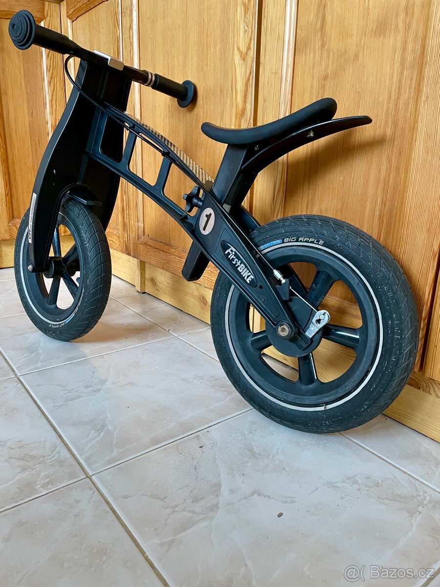 Odrážedlo FirstBIKE Limited Black - 4