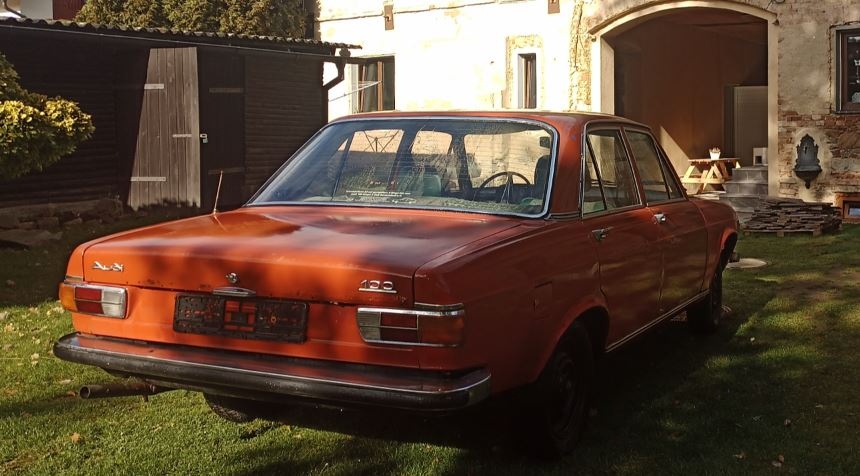 Audi 100 C1 1973 Auto Union - 4