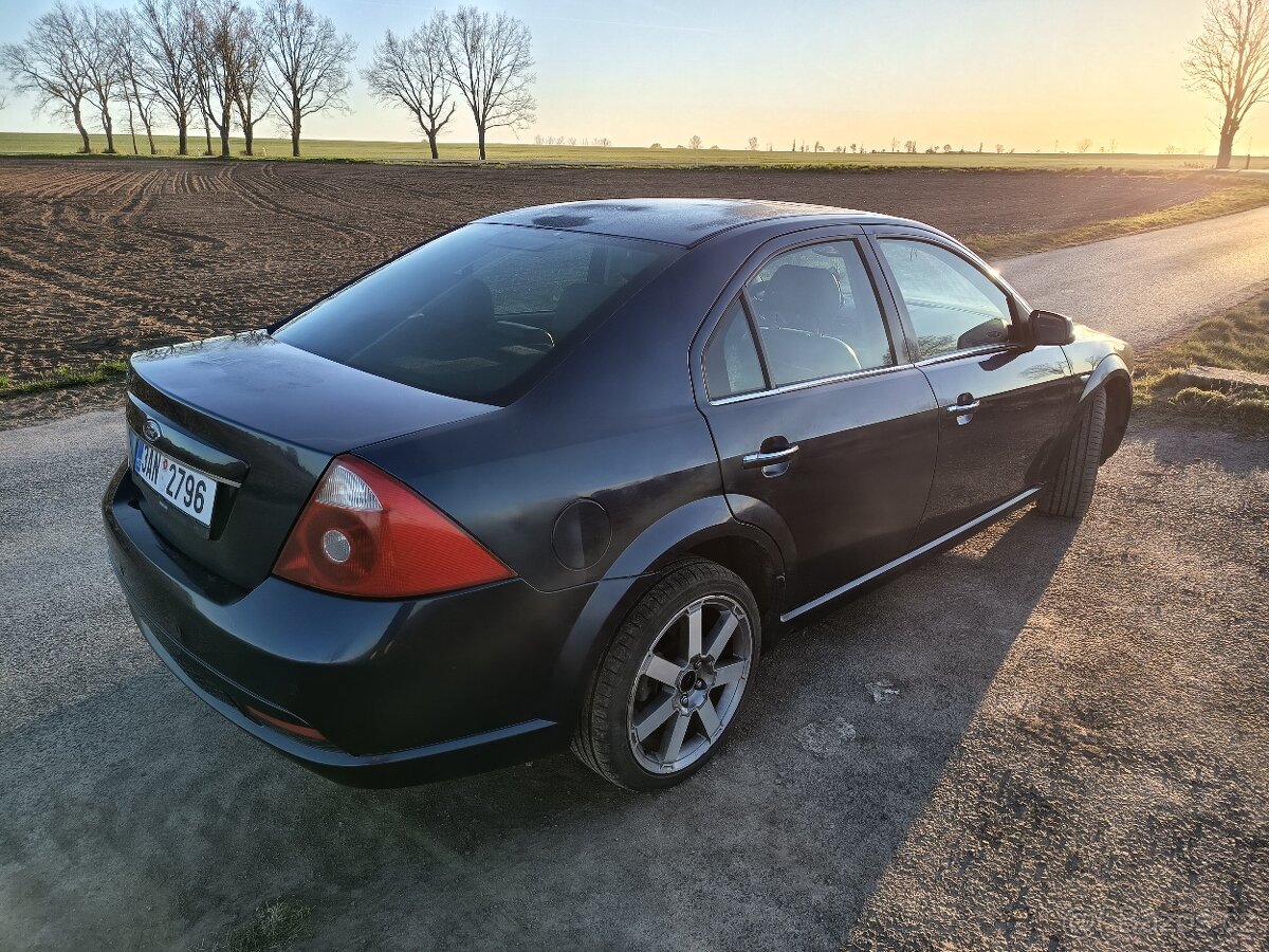Prodám Mondeo MK III - 4