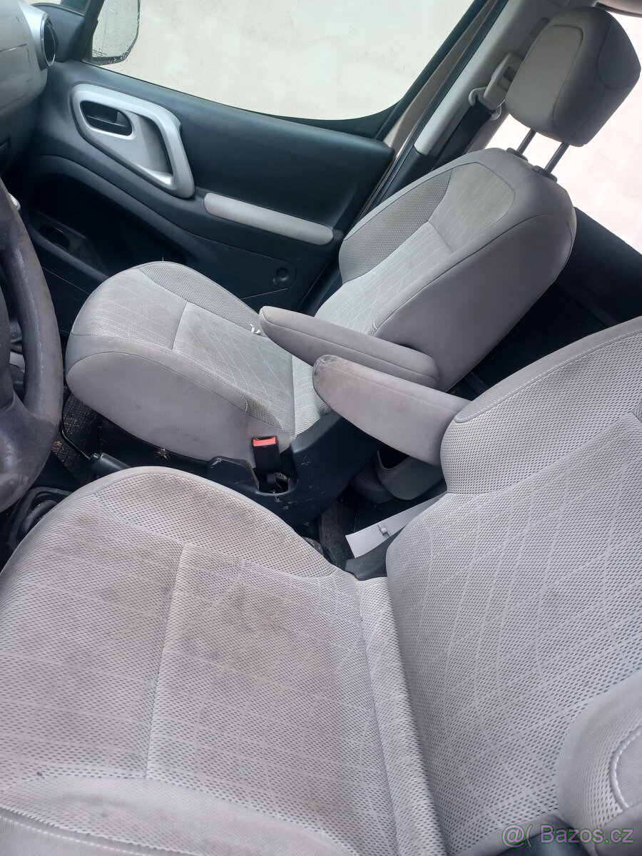 Peugeot partner Tepee 1.6 HDI rok 2011 - 4