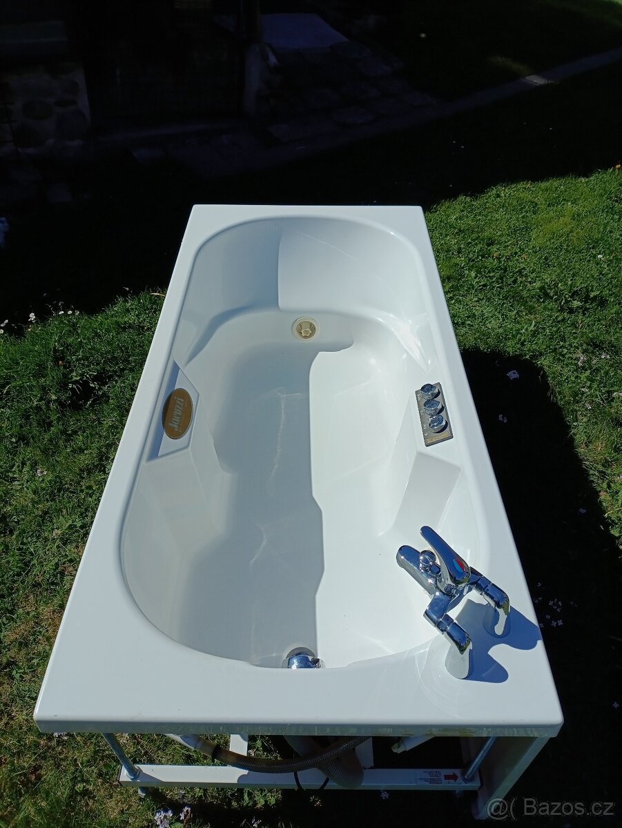 MASÁŽNÍ VANA org.JACUZZI - 4