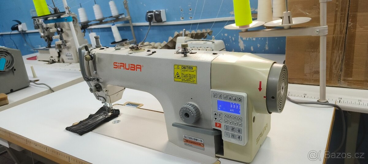 Průmyslový automatický šicí stroj Siruba DL-7200 BM1-16 - 4