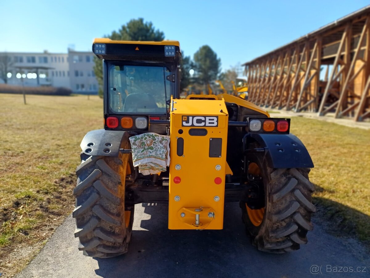 Teleskopický manipulátor JCB 530-60 AGS - 4