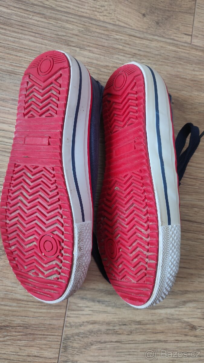 Chlapecké plátěné kotníčkové tenisky vel. 31 - 4