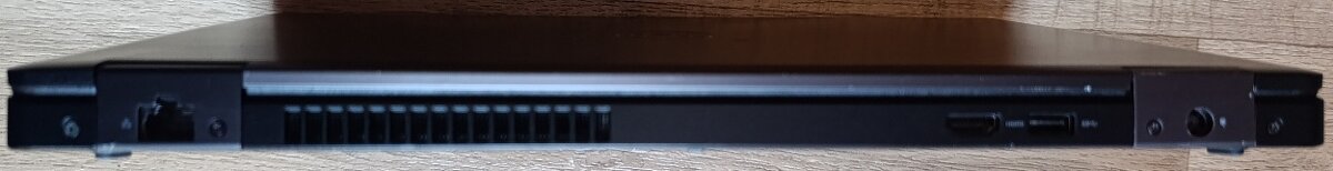 Dell 5590/15,6“/I5 8350U/SSD NVMe 256GB/RAM16GB/NOVÁ BAT. - 4