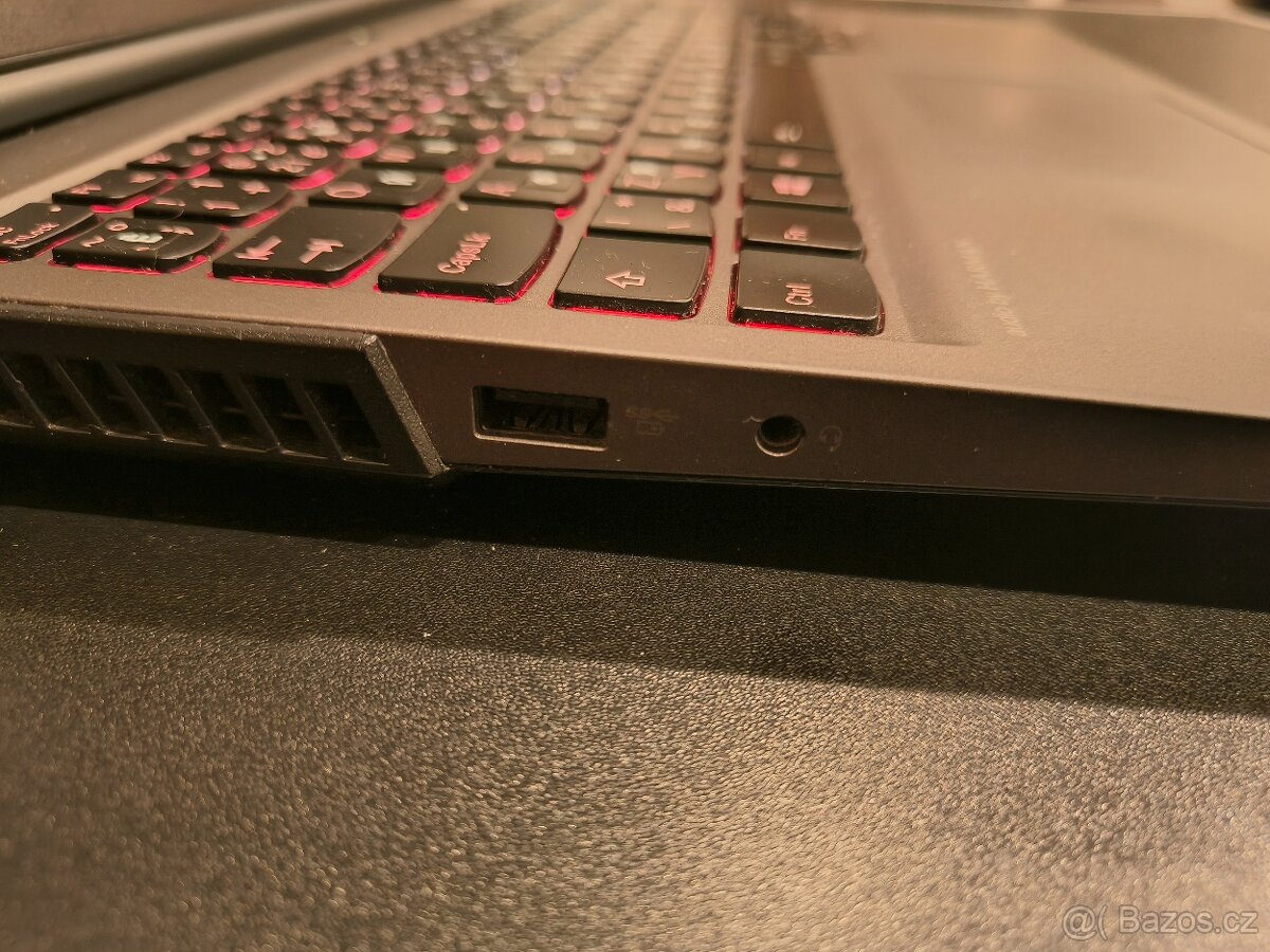 Herní notebook Lenovo Legion 5P-15IMH05H – RTX 2060 - 4