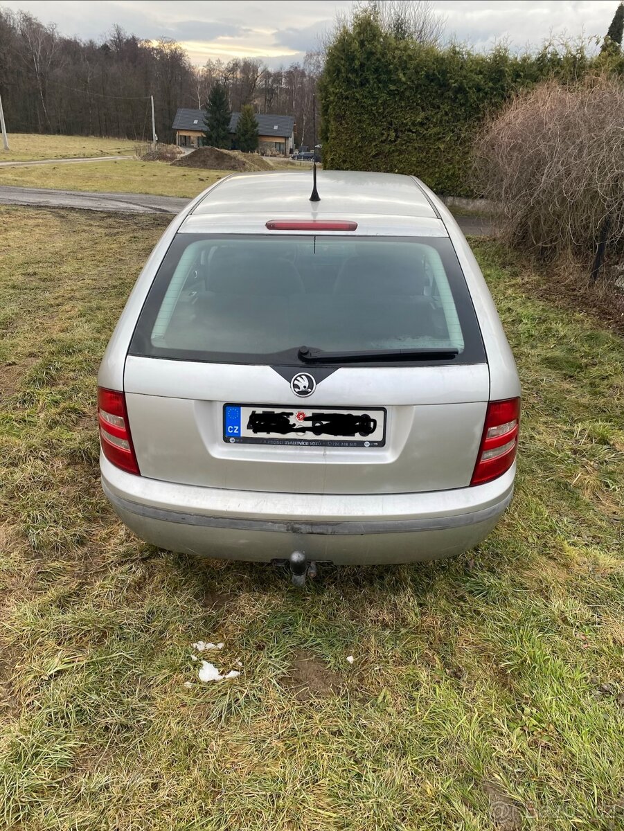Skoda fabia combi - 4