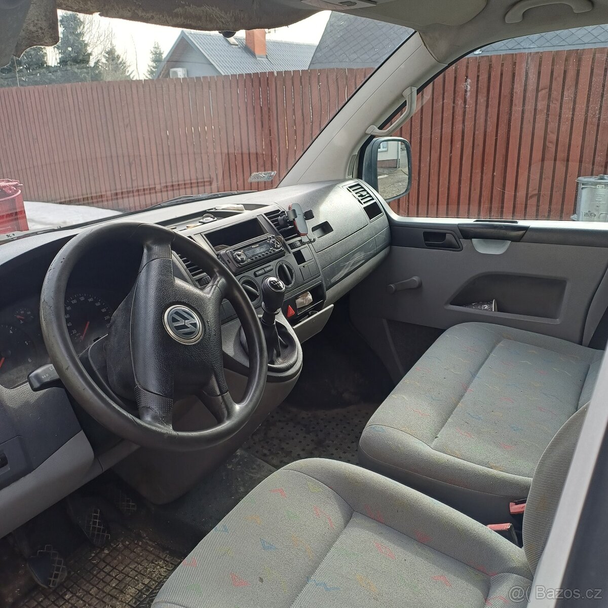 VW Transporter T5 1.9 TDI 63Kw 5 míst - 4