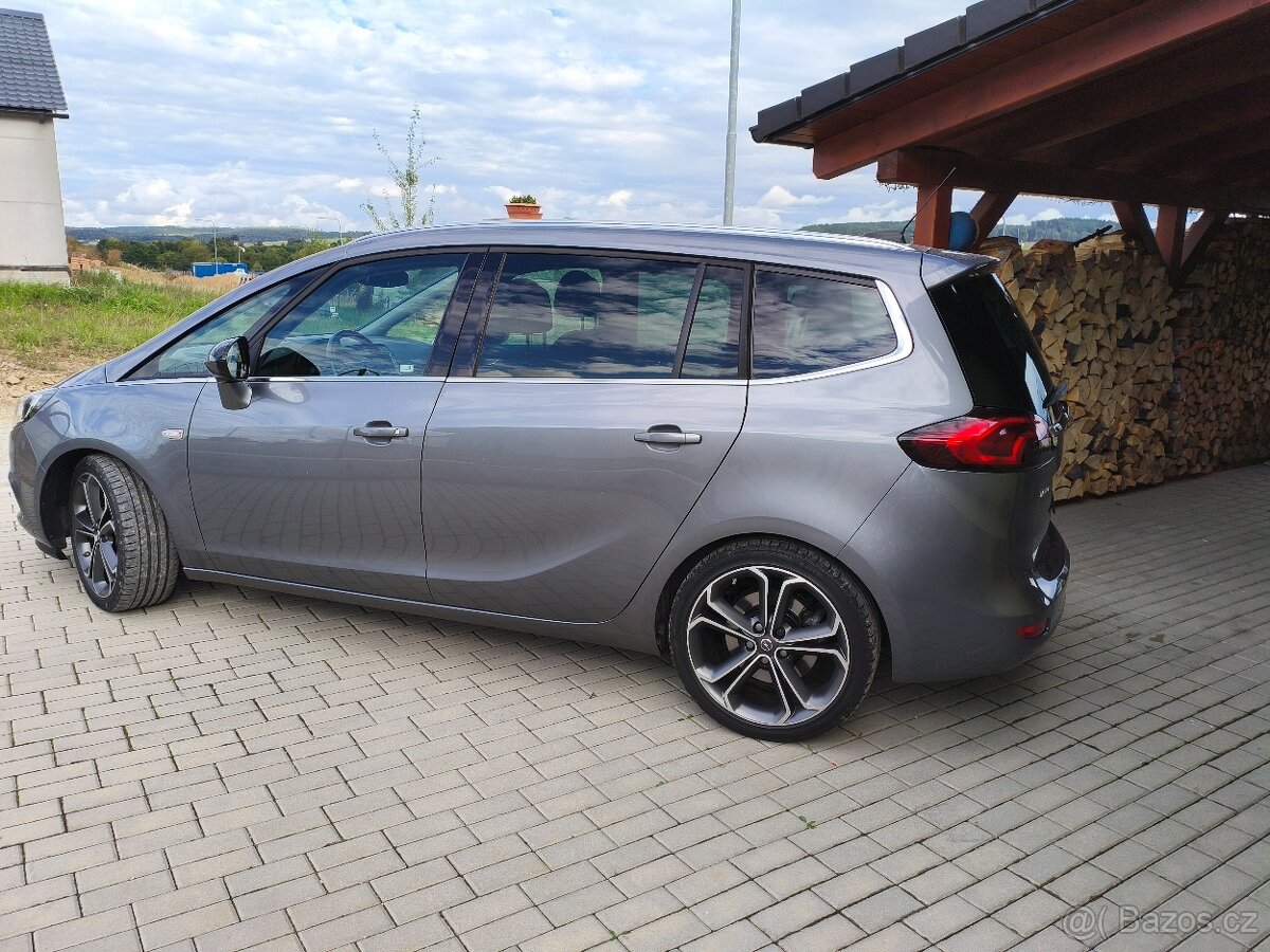 Opel Zafira Tourer innovation - 4