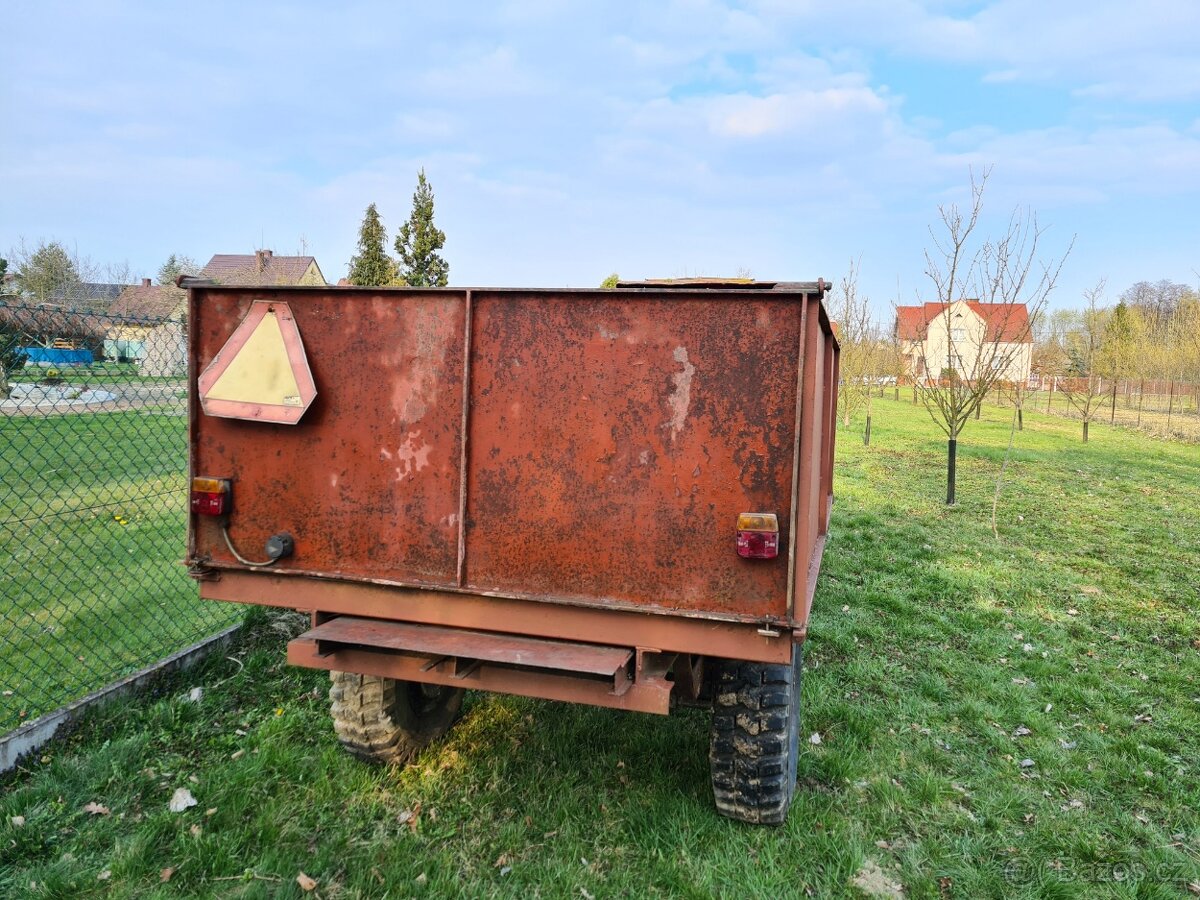 Vlečka za traktor - 4