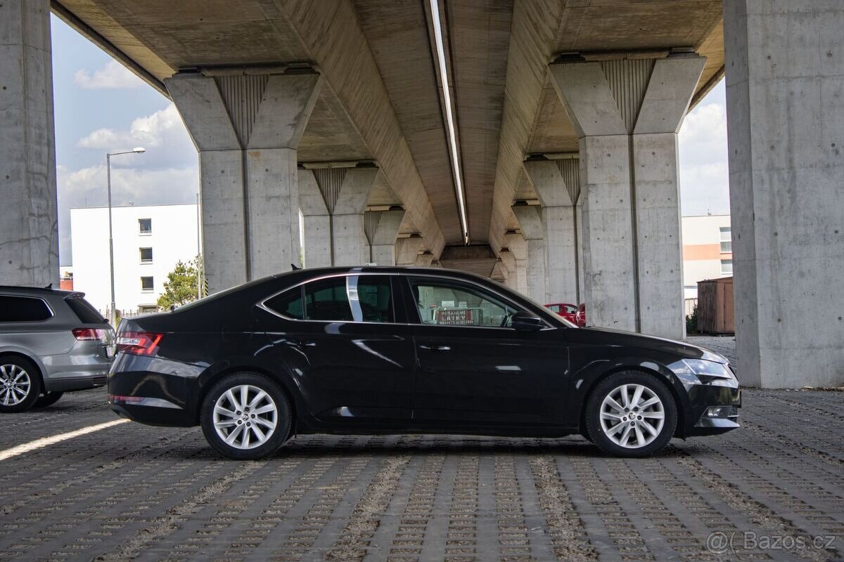 Škoda Superb 2.0 TDI DSG 110kW - 4