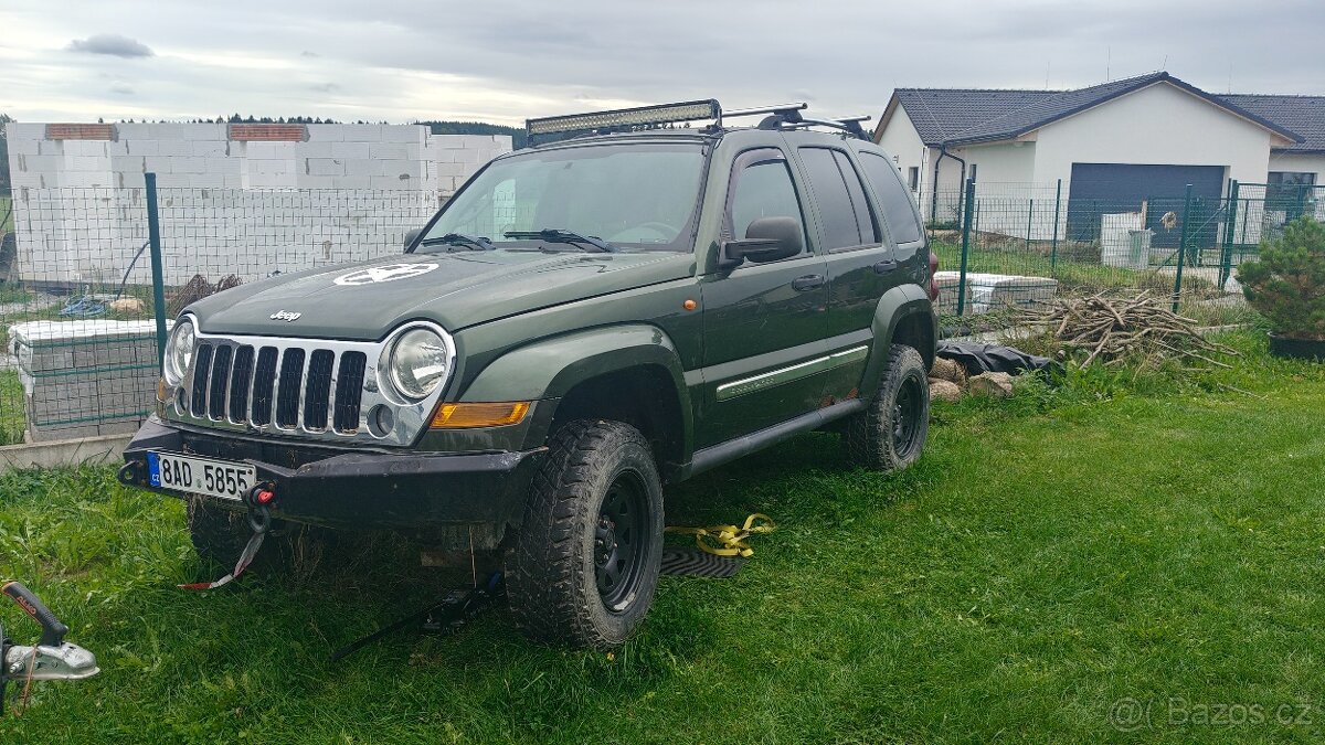 Jeep Cherokee 2.8 - 4