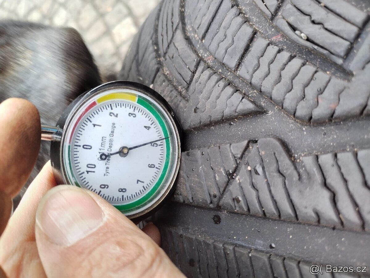 225/45/18 zimni pneu MICHELIN 225/45 R18 - 4