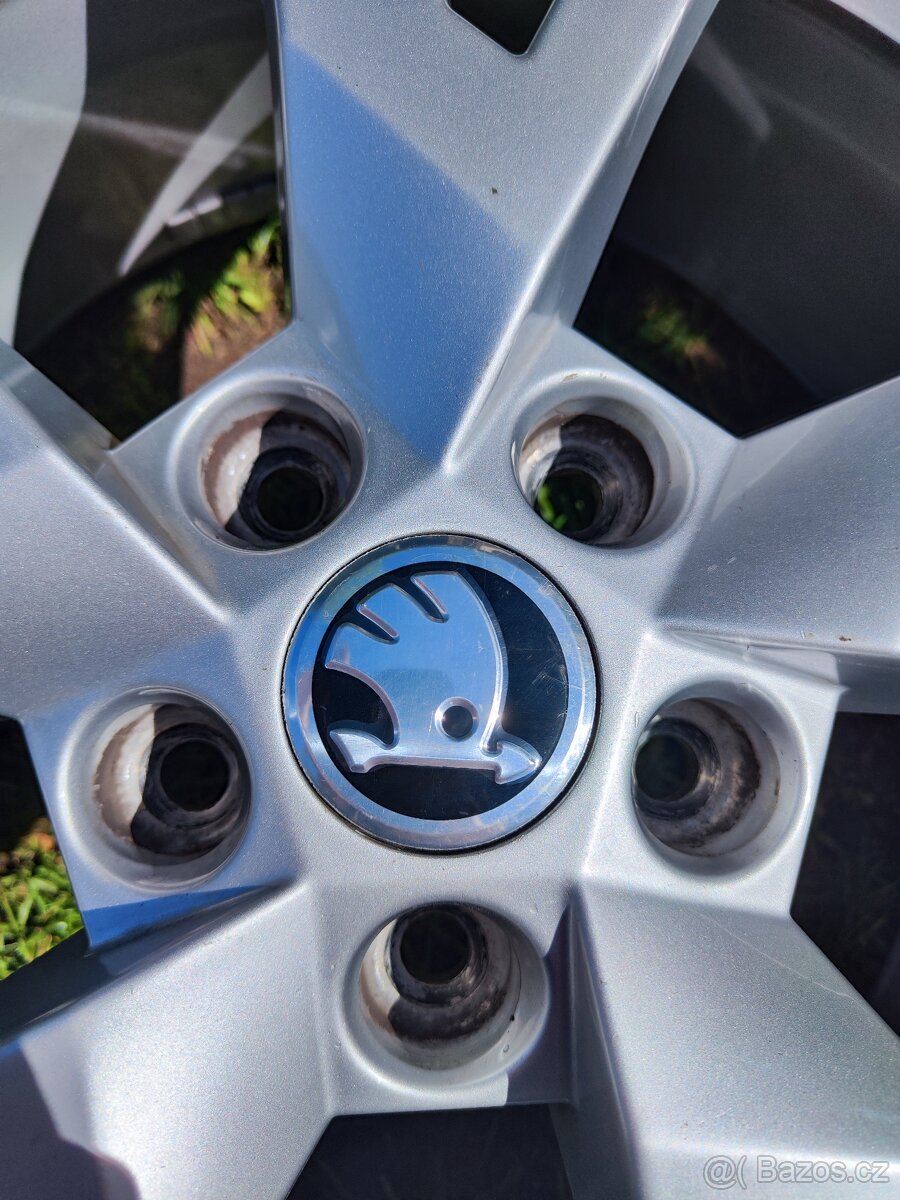 Středové krytky kol Škoda 56mm - 4