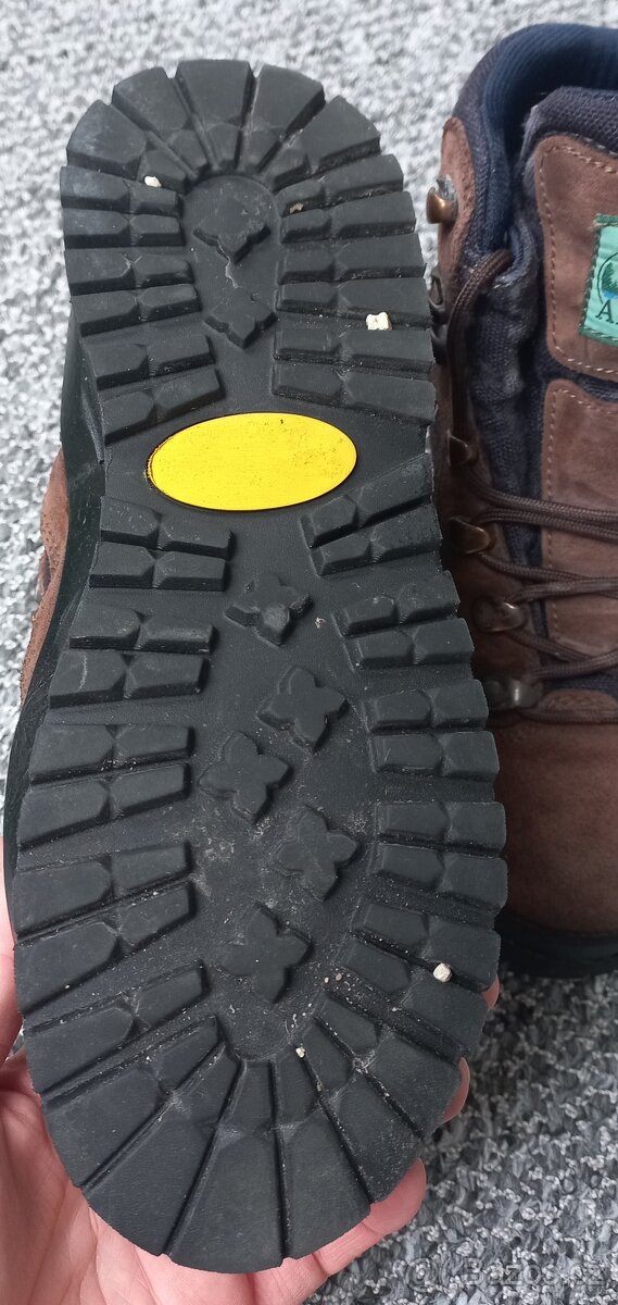 Trekové boty Goretex vel.38 - 4