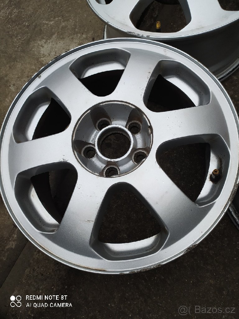 Prodám 4 ks alu Octavia 1, 5 x 100, - 4