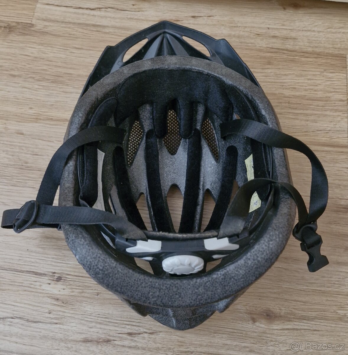 Cyklistická přilba - 4