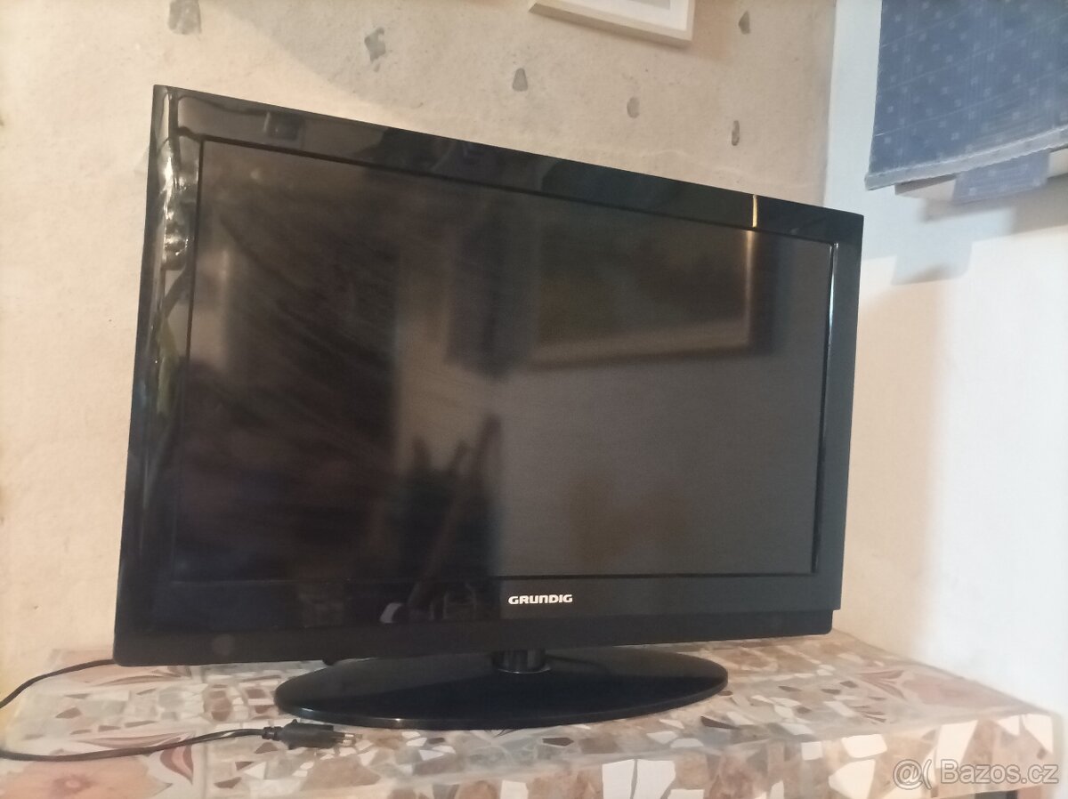 LCD televizor Grundig Vision 32" / 82cm - 4