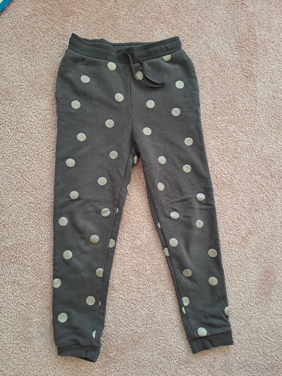 Tepláky, vel. 134 - 4