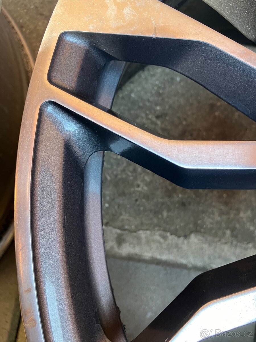 Audi R20 4G0601025BE - 4