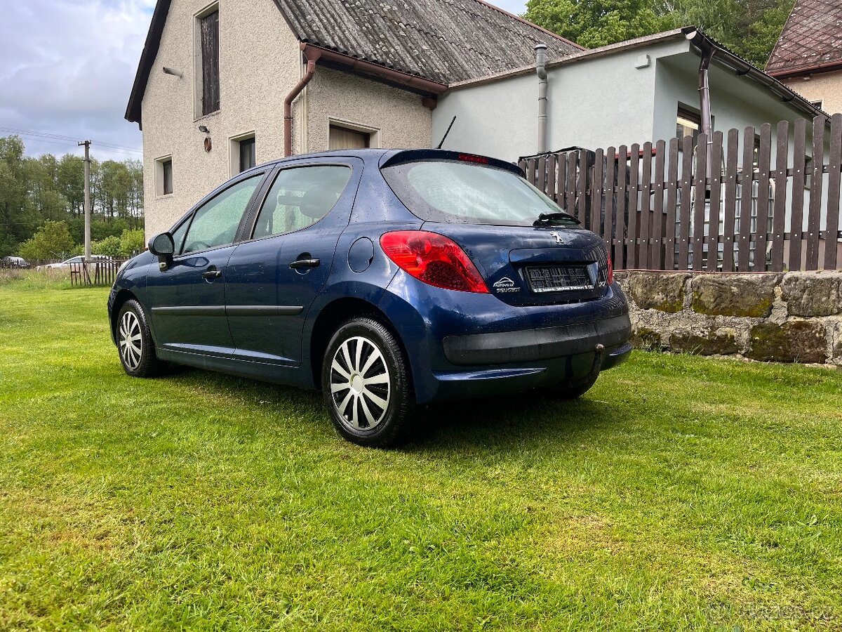 Peugeot 207 - 4