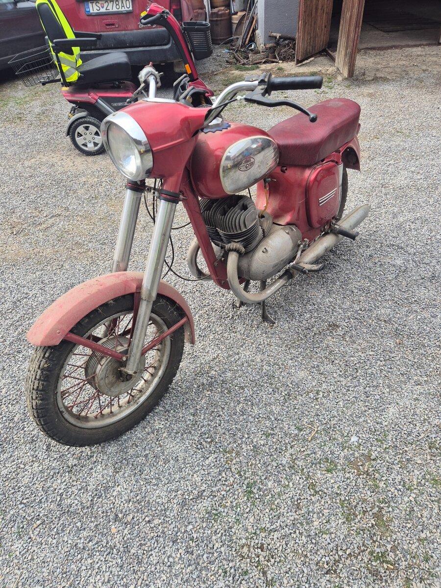 Jawa 350/360 - 4