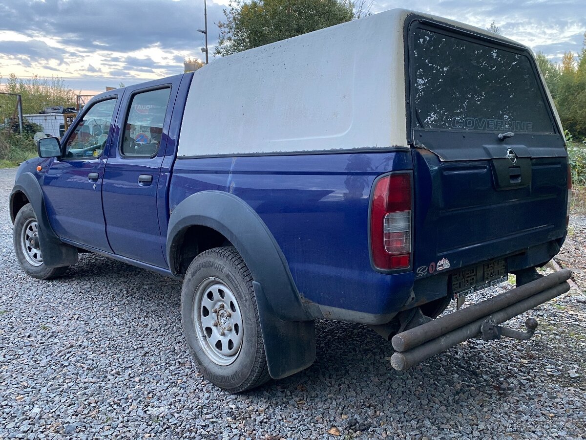 Nissan Navara D22 na náhradní díly - 4