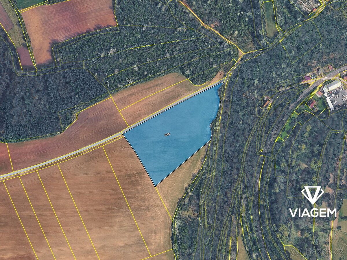 Pole 18 720 m² - 4