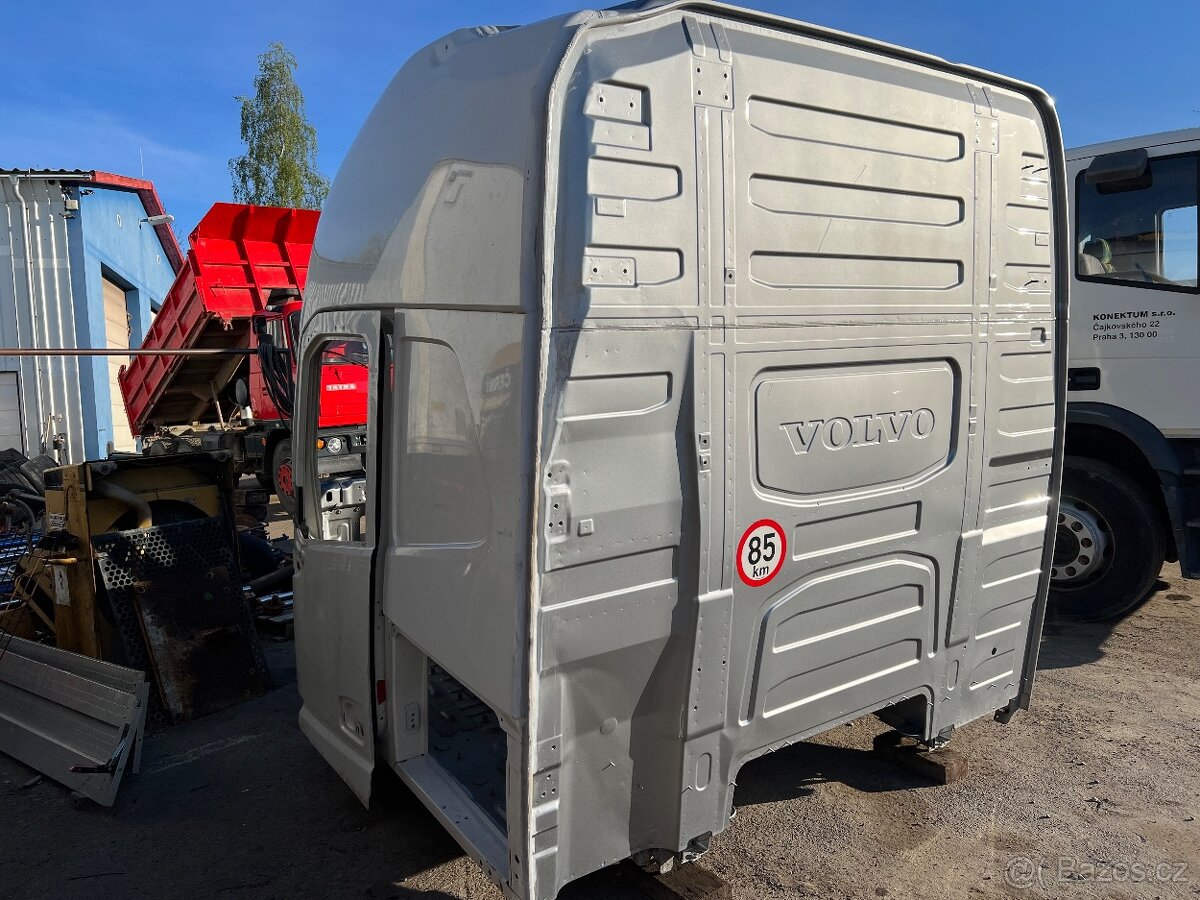 Prodám kabinu Volvo FH4 - 4