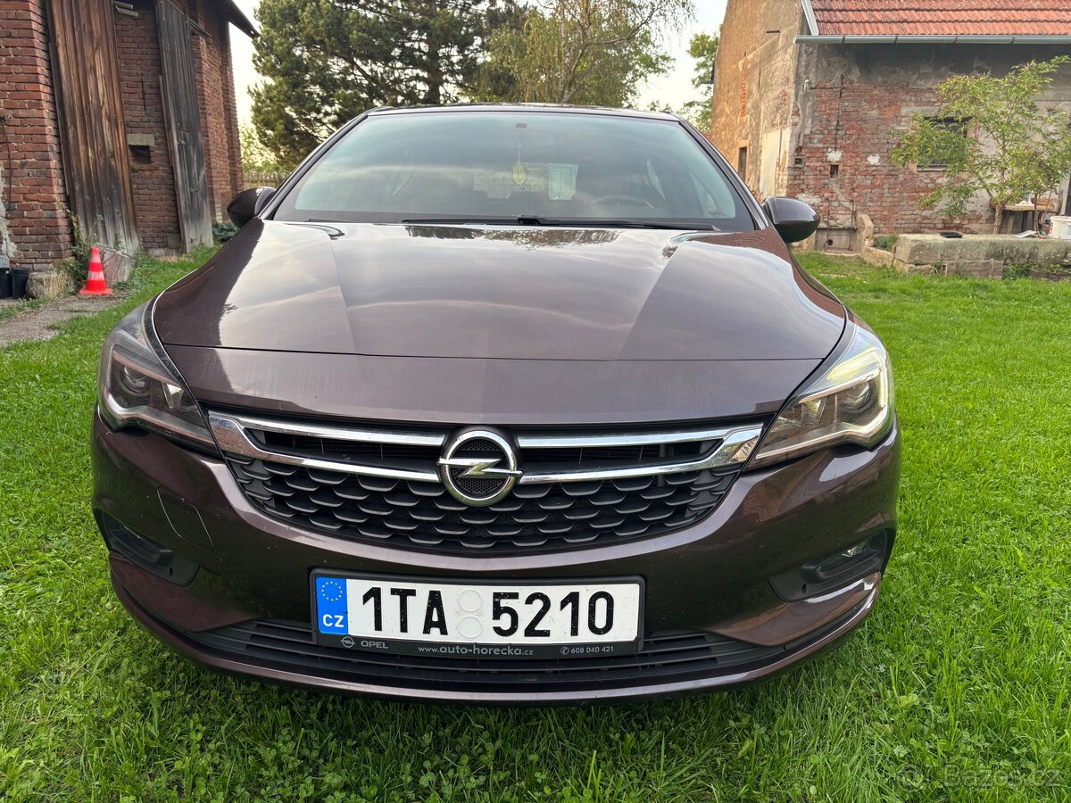 Opel Astra K hatchback 1.4T 92kw - 4