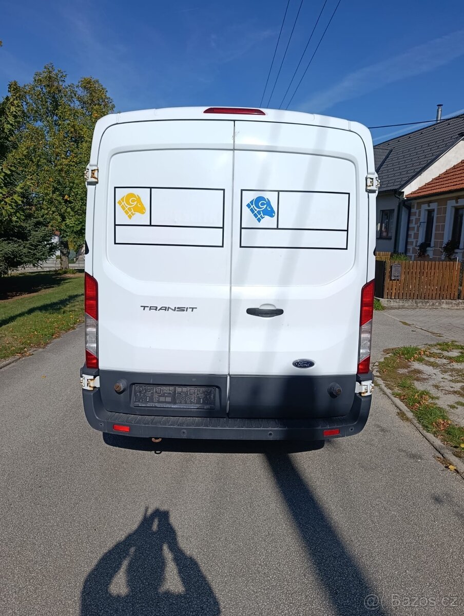 Ford Transit - 4
