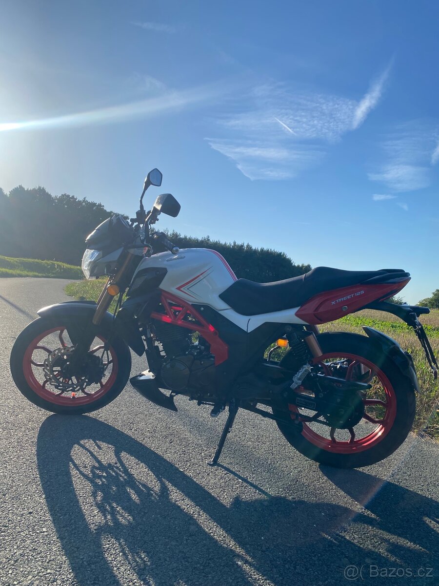 um xtreet 125 rc - 4