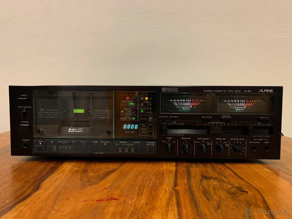 Kazetový magnetofon Alpine AL-90 (Luxman K-05). VLAJKOVÁ LOD - 4