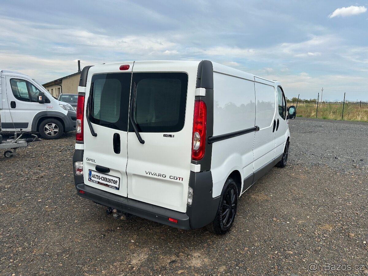 Opel Vivaro 2,0DCi 84KW L2H1 MANUÁLNÍ KLIMATIZACE - 4