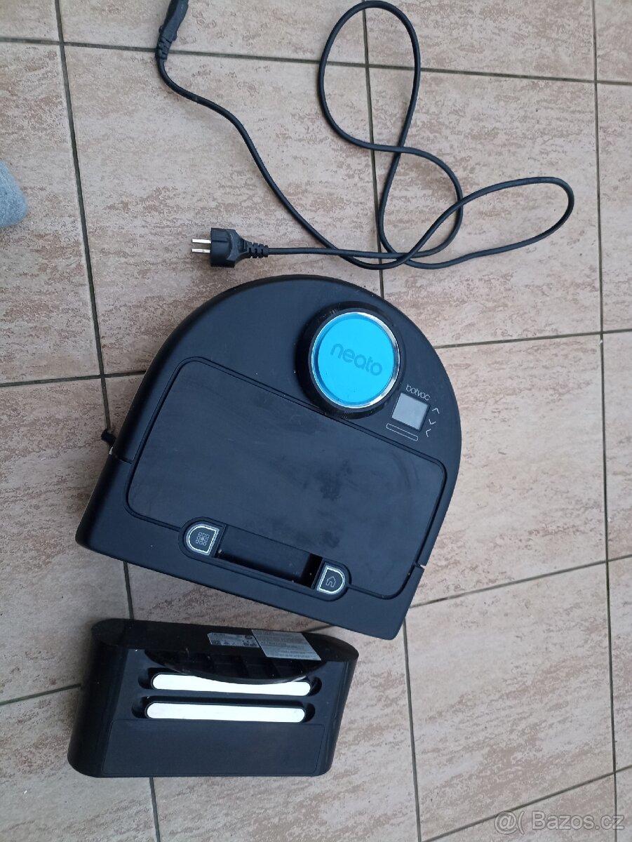 Robotický vysavač Neato (čtěte popis) - 4