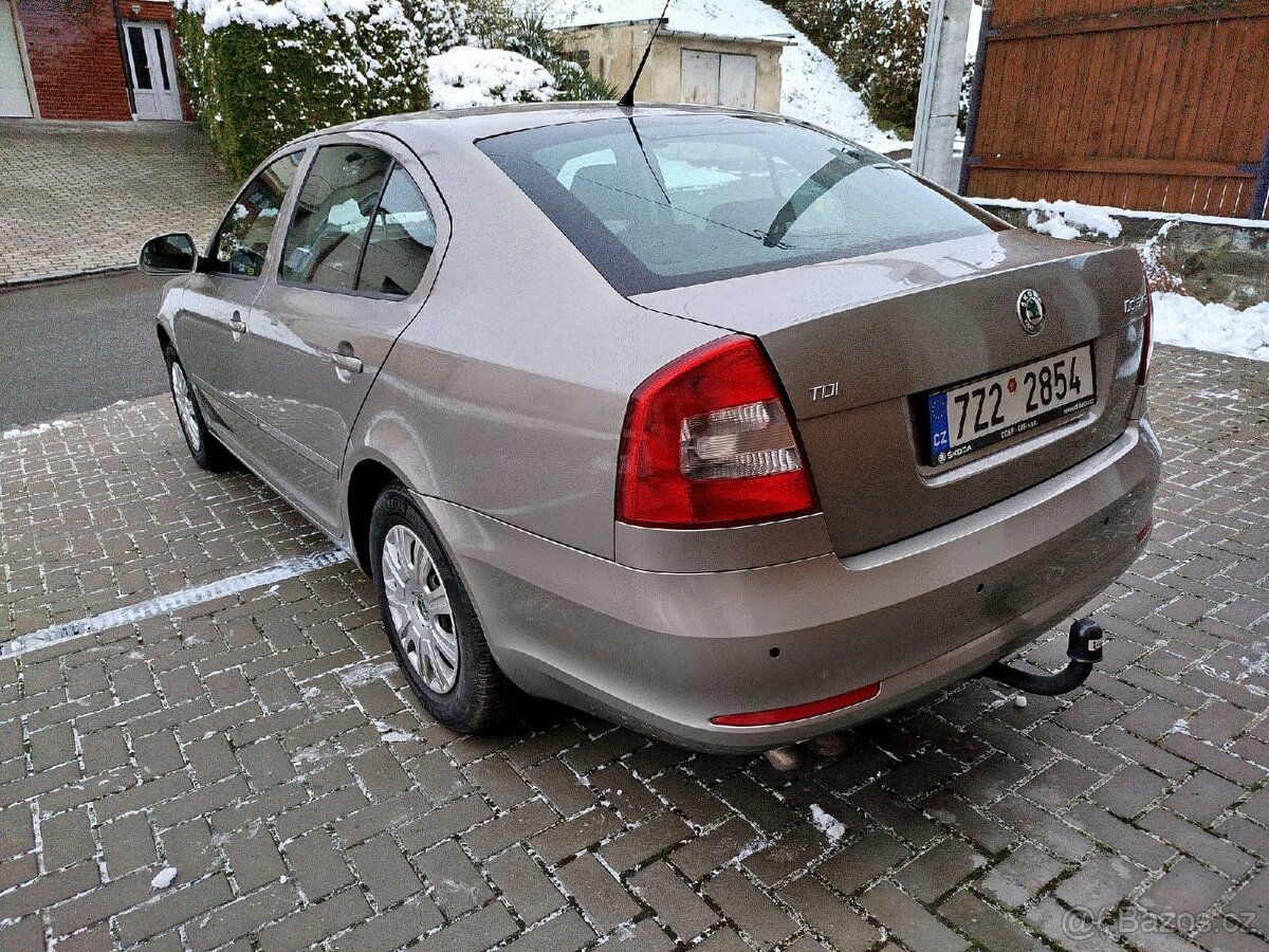 Octavia 2 1.9 tdi - 4