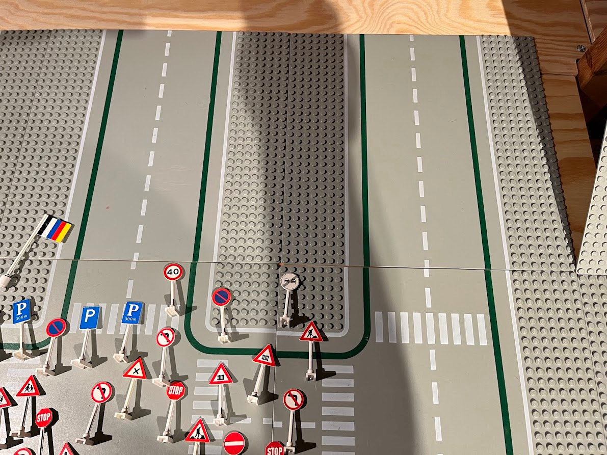 LEGO SILNICE 6310, 6311, 6312, 6313 + DOPRAVNÍ ZNAČKY MIX - 4