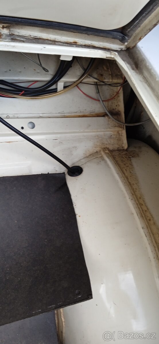 NSU Prinz 4 r.1968-69 Vánoční cena 30000 Kč - 4